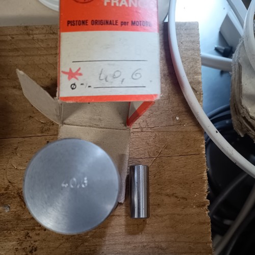 Morini franco piston and rings - and,